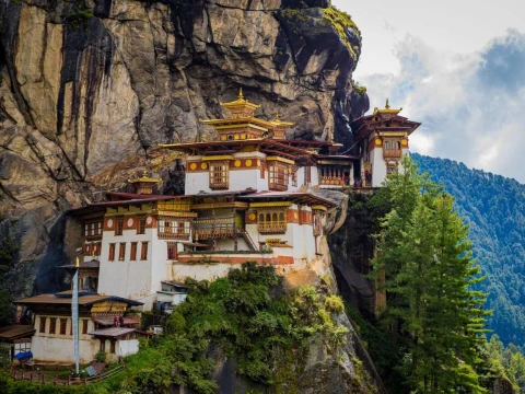 A tour to the Kingdom of Thunder Dragon, Bhutan
